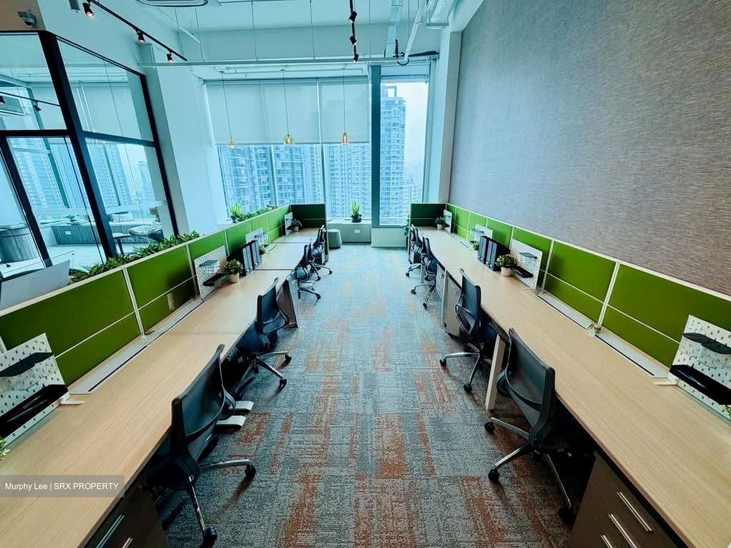 Arc 380 (D8), Office #639373551